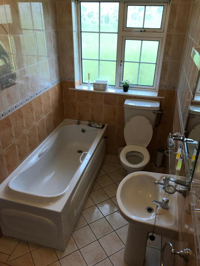 Oakwood B&B Belmont  Bagian luar foto
